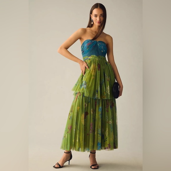 Anthropologie Dresses & Skirts - Geisha Designs Pleated Strapless Dress